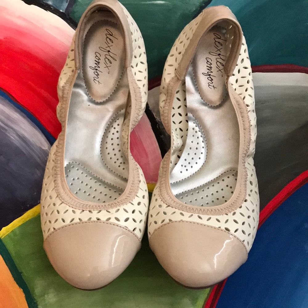 Dexflex comfort size 8. Never worn